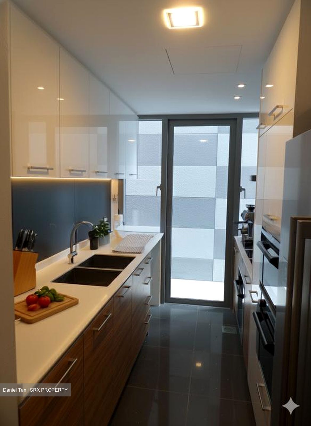 Thomson Grand (D20), Terrace #504021101